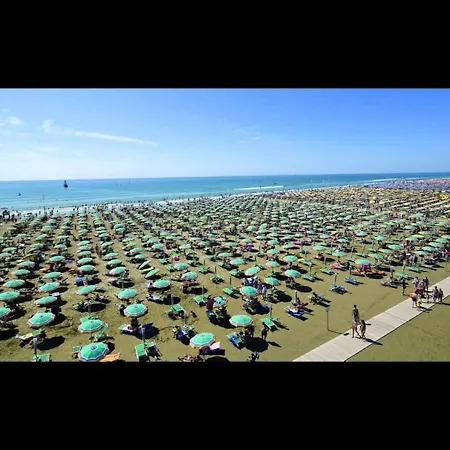 Very Nice Close To The Beach - By Beahost Lägenhet Bibione